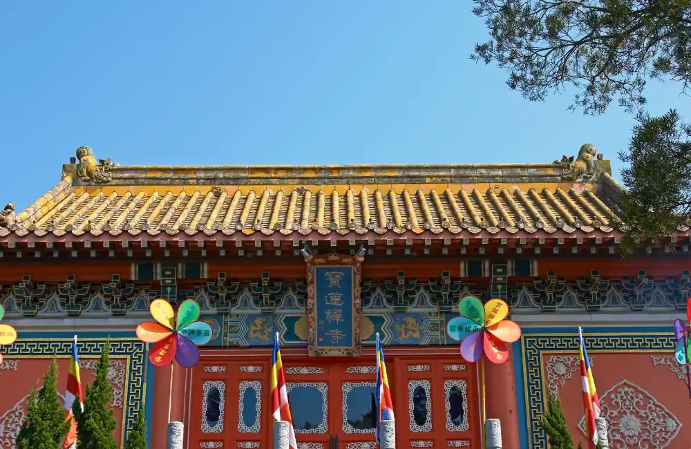 Po Lin Monastery